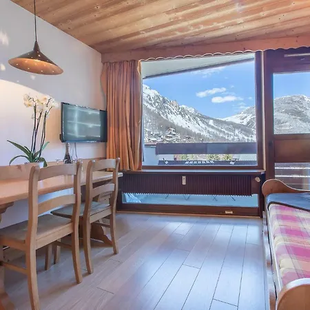 Appartement Résidence Les Cîmes - Centre Val D'isère *